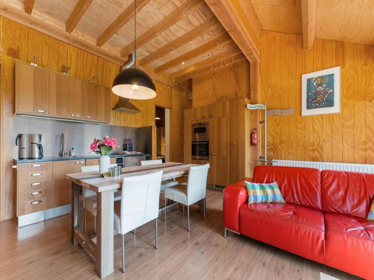 A Lovely Cottage On The Dwingelderveld Nature Park Beilen Exterior photo